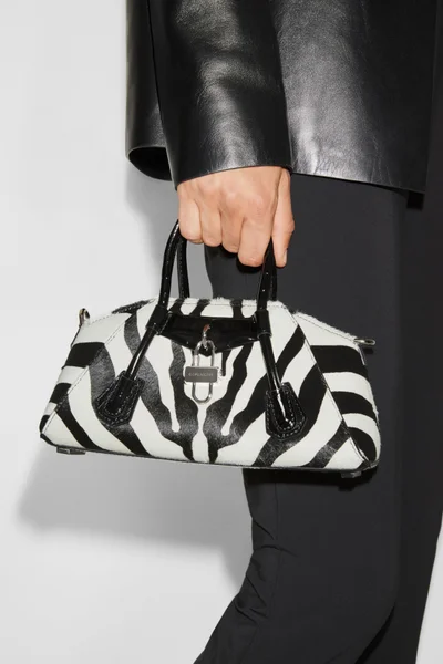 Look 9